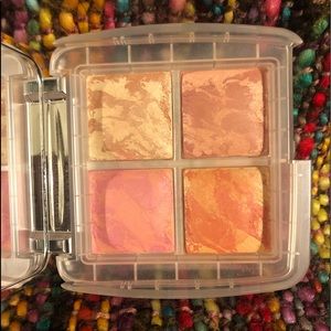 Hourglass Ambient Lighting Blush Quad - Ghost